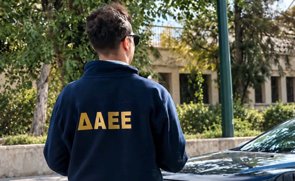 Τέσσερις συλλήψεις για πυρκαγιές σε Πάρο, Τρίκαλα, Ρόδο και Χαλκιδική