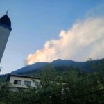 Μαίνεται η δασική πυρκαγιά στην περιοχή Τραπεζίτσα Κόνιτσας